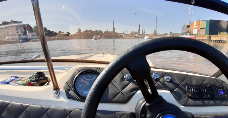 Trave_Luebeck_5